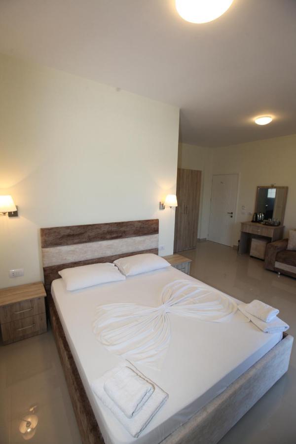 Aparthotel Golden *